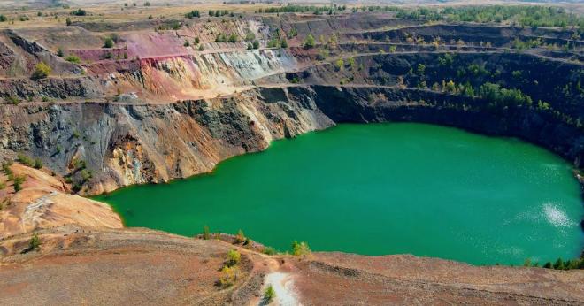 Прокуратура и суд настаивают на ликвидации отвалов старейшего в России Блявинского рудника