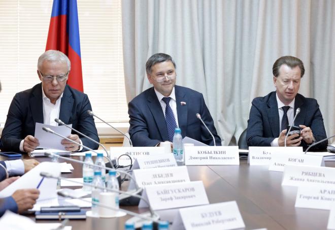 Фетисов призвал снова вернуться к вопросу мониторинга природоохранной зоны Байкала