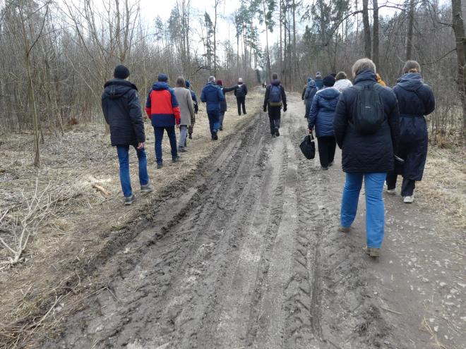 Общественники прошли по возможно будущей автотрассе через национальный парк «Лосиный остров»