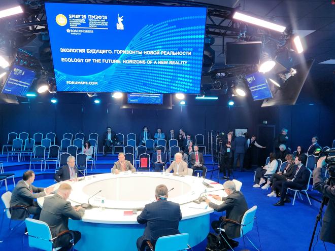 ПМЭФ-2025: экология будущего возможна в альянсе ученых мира
