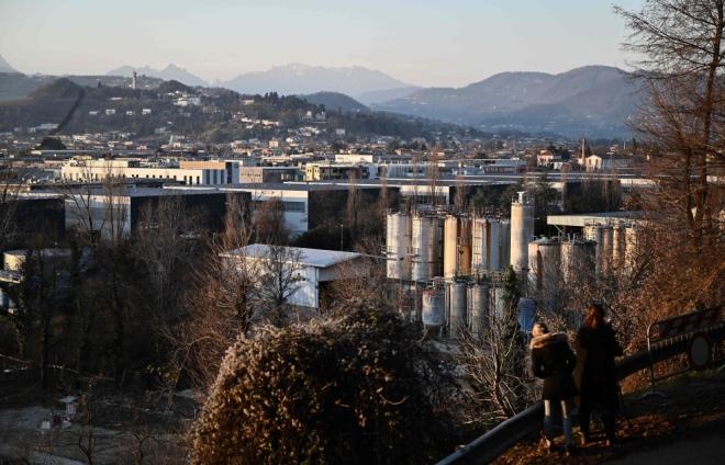 До 17 лет тюремного заключения получили руководители химического завода за загрязнение окружающей среды