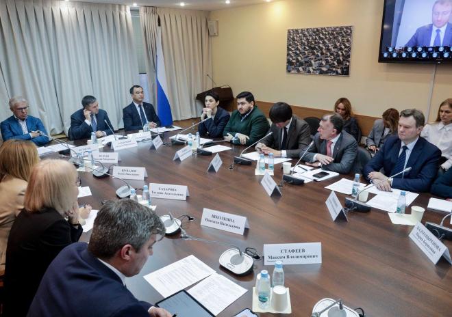 Фетисов: отвечать за принятие решений по Байкалу – это не уровень начальников департаментов