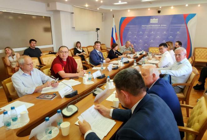 Принимать законопроект о сплошных рубках на Байкале преждевременно